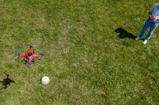 Le Comité international de la Croix-Rouge (CICR) veut que les gouvernements reprennent son drone lancé avec de l'intelligence artificielle (IA) pour le déminage dans leurs pays.